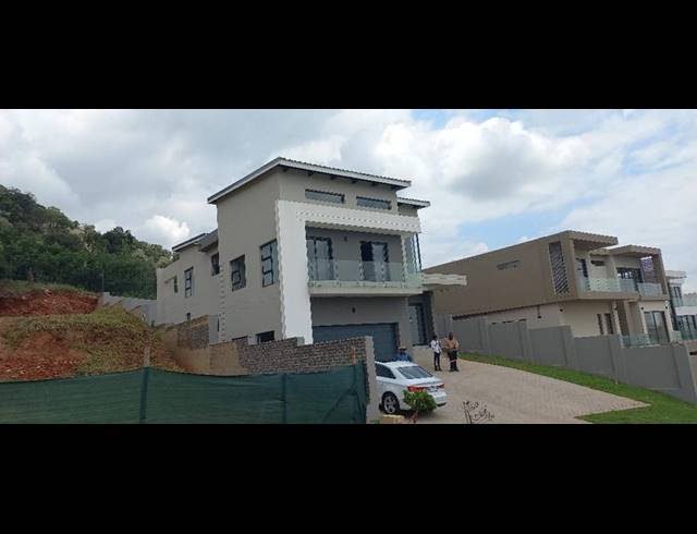 4 BEDROOM HOUSE FOR SALE IN HOMES HAVEN